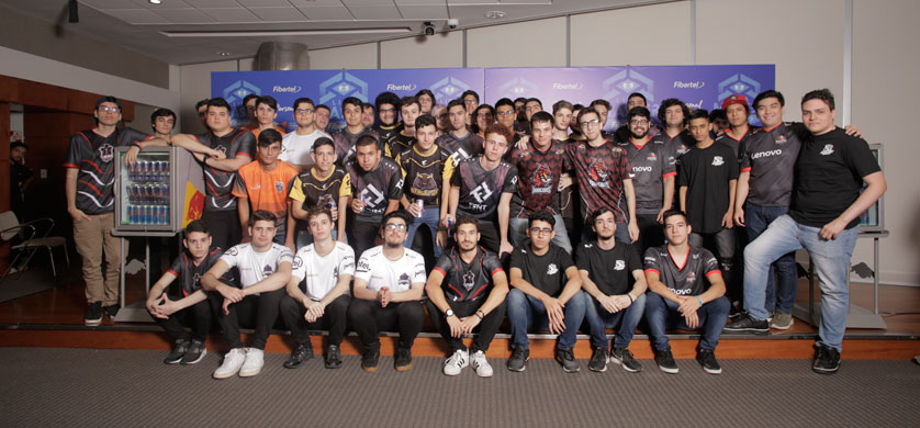 La Liga de Videojuegos Profesional presentó la Liga Máster Fibertel