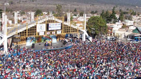 La TV Pública Argentina presenta el festival de Cosquín 2019