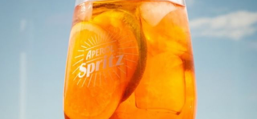 Aperol Spritz realizará acciones en las playas argentina