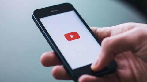YouTube aconseja: ¿cómo tener una relación más saludable con la tecnología?