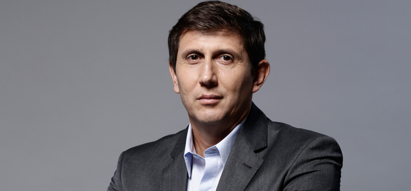 Juan Pablo Varsky se suma al equipo de CNN en Español