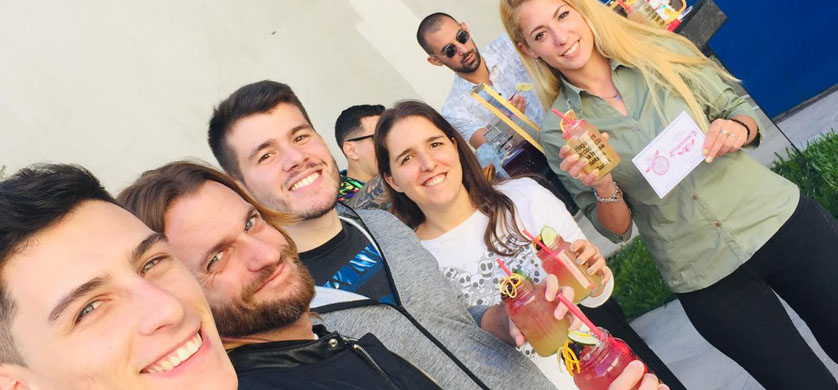 Clarín llevó el Carnaval a las agencias