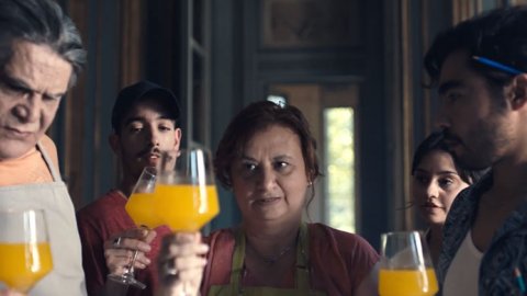 Estreno: "Les Verduliers", nuevo comercial de Super para Jugos BC