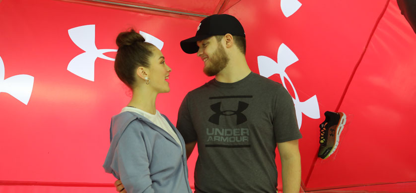 Famosos en el lanzamiento de las nuevas zapatillas HOVR Infinite de Under Armour