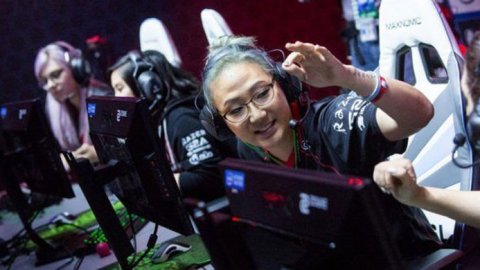 Los esports cuentan cada vez con más mujeres en sus equipos