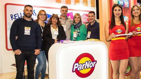 PARNOR incorporó promotoras de DePike para Expogolosinas 2019