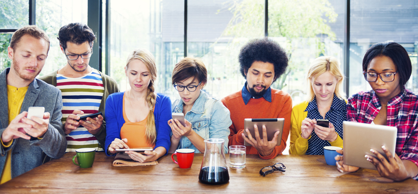 Redes sociales: Millennials vs centennials