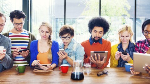 Redes sociales: Millennials vs centennials