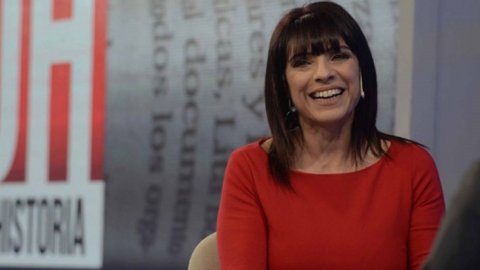 Radio AM 990 presenta su programación renovada
