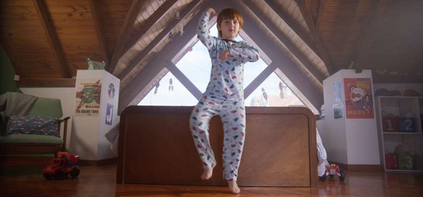 "Ya estoy bien con Ibupirac": la nueva campaña de Ibupirac Pediátrico junto a Craverolanis