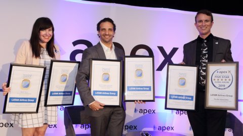 LATAM fue reconocida como la mejor aerolínea global de Sudamérica