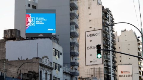 Atacama inaugura una nueva pantalla Led en Palermo Soho
