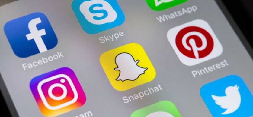 Los usuarios de las redes sociales usan 4 plataformas distintas al día