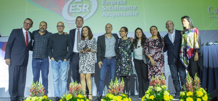 Bombay obtuvo el premio Caracol de Plata por la campaña "NESCAFÉ Tributo"