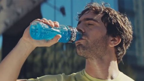 Powerade presentó “Rutina”, su campaña para acompañar a la Selección Argentina