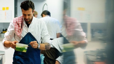 Llega a Sundance TV "F*** Perfect"