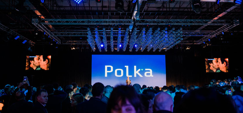 Polka festejó sus 25 años de historia y presentó un nuevo logo