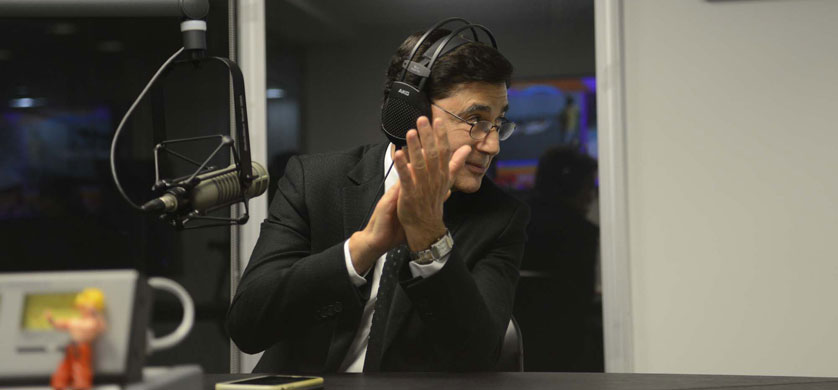 Jorge Fontevecchia inauguró la FM 101.9 Radio Perfil