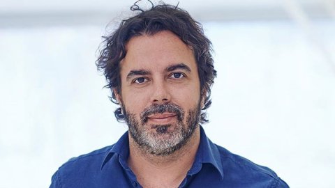 Grey promocionó a Diego Medvedocky a la presidencia en América Latina