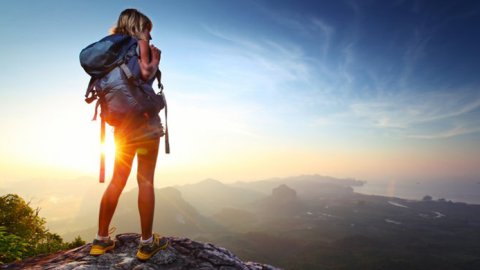 Más de la mitad de las argentinas viajaron alguna vez solas