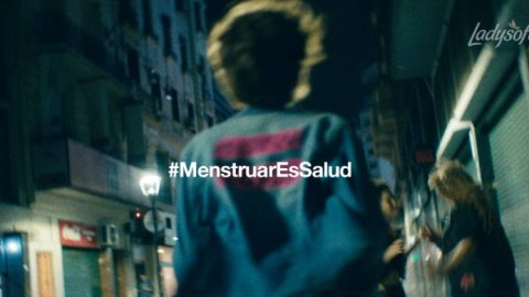 "#Menstruaressalud", el nuevo trabajo de Craverolanis para Ladysoft