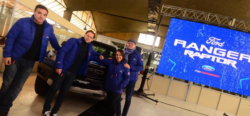 Acción de Metro 95.1 en el lanzamiento de la nueva Pick Up Ranger Raptor