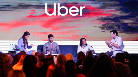 Uber realizó un encuentro con más de 400 socias conductoras