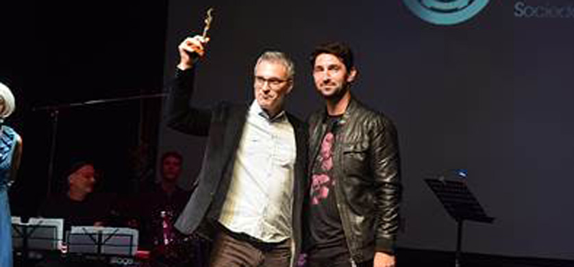 Radio 10 fue premiada por Argentores
