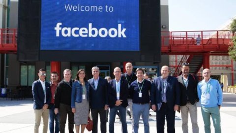 Barcelona y Facebook firmaron un acuerdo para suscribir fans