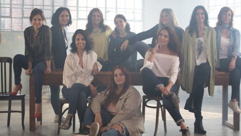 "Una tarjeta para todas nosotras", la nueva campaña para Comafi Chicas