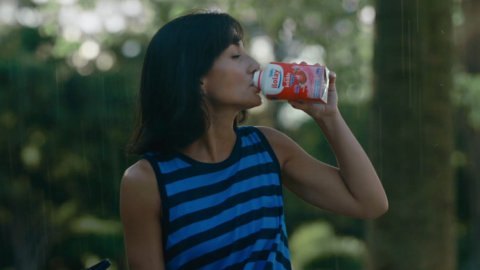 Ilolay lanzó su campaña de yogures creada por J. Walter Thompson Argentina
