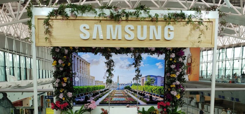 Acción de Samsung por primavera en el aeropuerto de Ezeiza