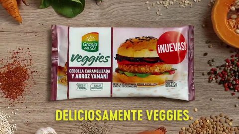 Craverolanis presentó su campaña para Hamburguesas Veggies