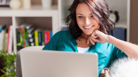 Según Comscore, las mujeres peruanas son las más conectadas a Internet de América Latina