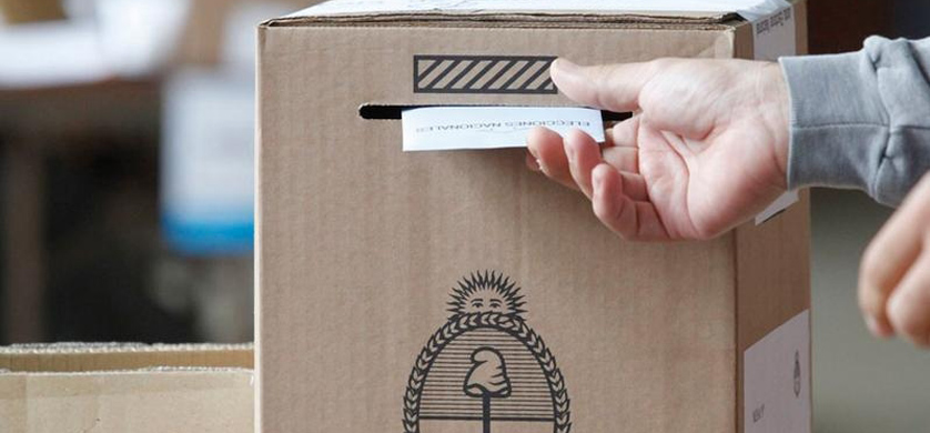 Cómo fue la conducta de los medios y la pauta en el mes electoral