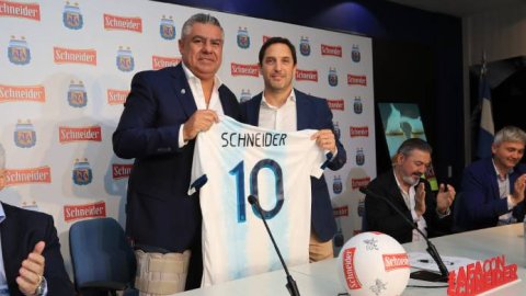 AFA firmó con Schneider un acuerdo de sponsoreo oficial de la Selección Argentina