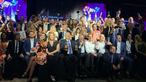 Serargentino.com distinguido en los Premios Mercurio