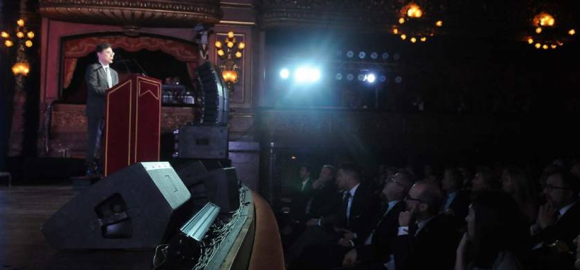 Revista NOTICIAS celebró sus 30 años con un evento en el Teatro Colón