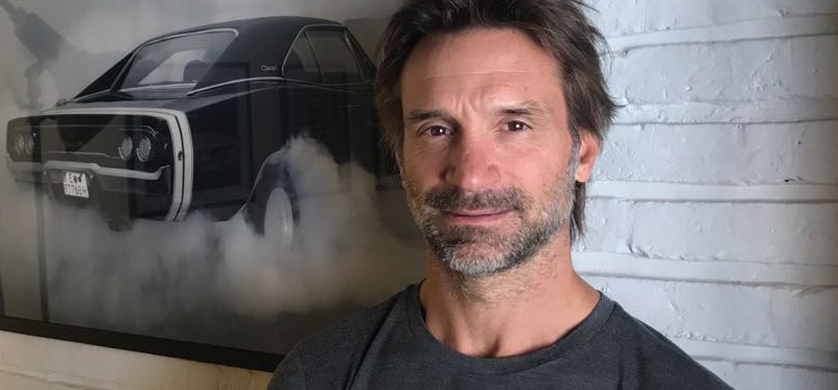 Pablo Gil, único jurado del tradicional premio Gallo de Oro