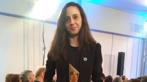 Investigación de CNN sobre asbesto en el subte gana el Premio Fopea