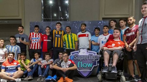 Se presentaron los jugadores oficiales de la eSuperliga Flow
