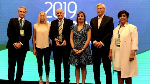 Taranto recibió la distinción “compromiso y gestión 2019”