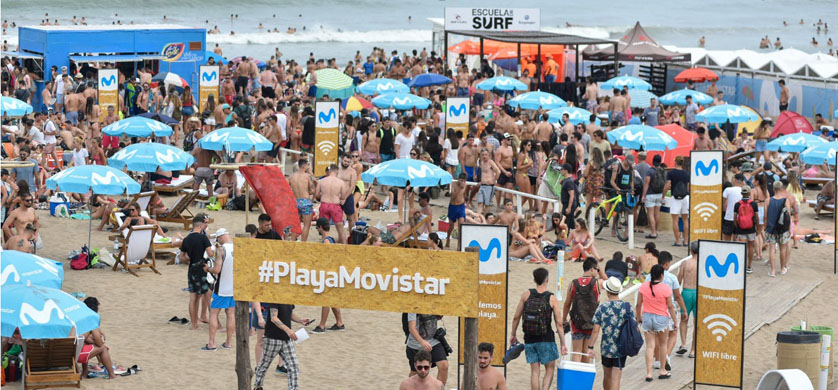Movistar arrancó el verano con la inauguración de su parador en Playa Grande