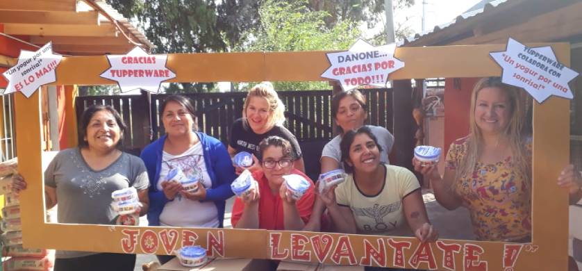 Tupperware se suma junto a Fundación Danone al proyecto Yogurdrinas