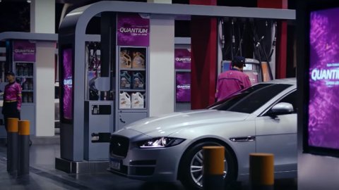 "Quantium supera los límites", lo nuevo de Ogilvy para AXION energy
