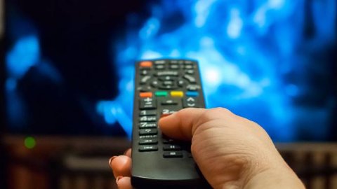 Kantar: La TV es la gran elegida por los jóvenes en tiempos de cuarentena