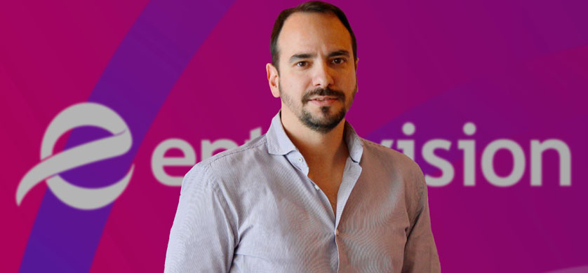 Entravision presenta ScrollerAds Play