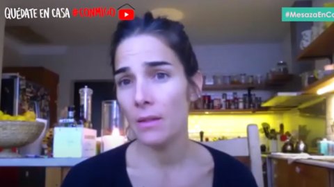 Juana Viale estrenó un nuevo episodio de Mesaza en casa
