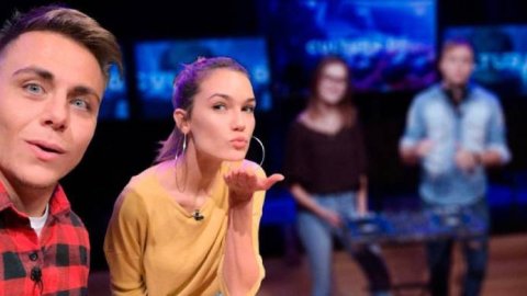 Comenzó a transmitir una nueva señal: "Un Canal Latinoamericano"