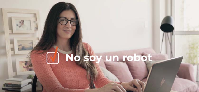 "No Soy un Robot", el primer comercial de Galicia y Anunciar para personas no videntes